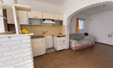 VENTA GALPON + 3 DEPTOS EN BARRIO SANTA ISABEL II