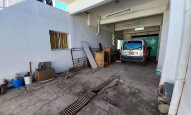 VENTA GALPON + 3 DEPTOS EN BARRIO SANTA ISABEL II