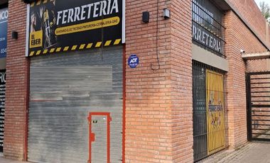 Venta Local Comercial + 2 cocheras descubiertas