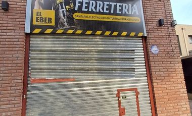 Venta Local Comercial + 2 cocheras descubiertas