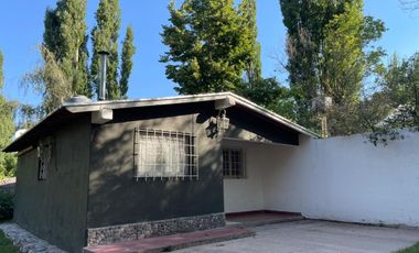 VENDO CASA CON LOTE 1000M2 - POTRERILLOS