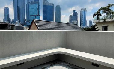 DISEWAKAN TOWN HOUSE MENTENG ATAS BRAND NEW