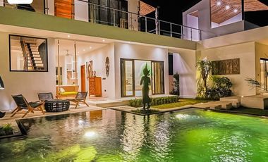 FOR SALE VILLA LUXURY 2ND FLOOR WITH RICEFIELD VIEW