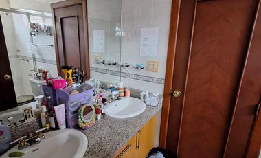 Casa en venta de 4 dormitorios, Urb. Terranova, sector UEES, Vía Samborondón