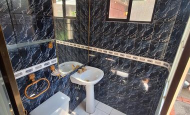 Casa en venta de 4 dormitorios, Urb. Terranova, sector UEES, Vía Samborondón