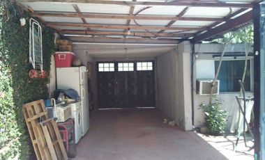 CASA EN VENTA 4 AMBIENTES C/QUINCHO EN BERAZATEGUI
