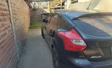 VENTA DE 2 CASAS DE 3AMB C/U EN MISMO LOTE  LOMAS