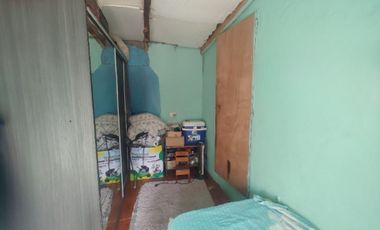 VENTA DE 2 CASAS DE 3AMB C/U EN MISMO LOTE  LOMAS