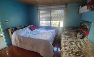 VENTA DE 2 CASAS DE 3AMB C/U EN MISMO LOTE  LOMAS