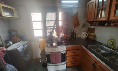 VENTA DE 2 CASAS DE 3AMB C/U EN MISMO LOTE  LOMAS