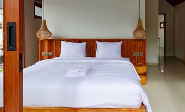 Spacious 4-Bedroom Villa in Tranquil Cepaka