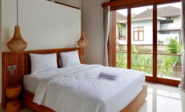 Spacious 4-Bedroom Villa in Tranquil Cepaka