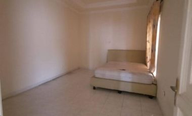 0852 Disewakan Rumah 2 Lantai di Tenggilis Utara Full Furnished