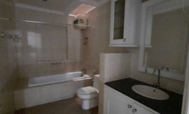 0852 Disewakan Rumah 2 Lantai di Tenggilis Utara Full Furnished