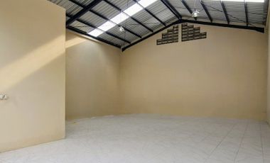 Gudang Baru Strategis Pergudangan Shafira Waru Sidoarjo Siap Pakai