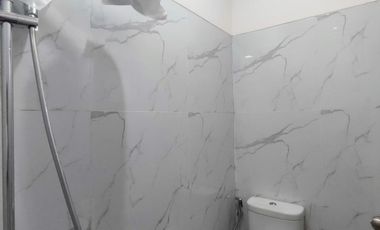 Dijual Murah Rumah 3 Lantai di Cempaka Putih