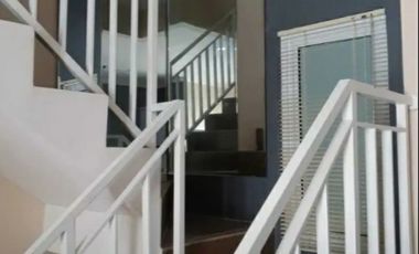 Dijual Murah Rumah 3 Lantai di Cempaka Putih