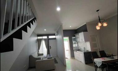 Dijual Murah Rumah 3 Lantai di Cempaka Putih