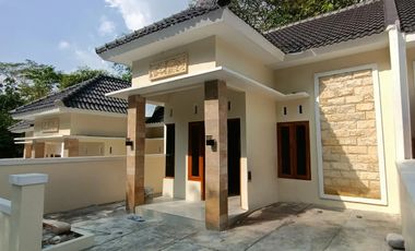 Graha Sejati 5 – Rumah Desain Mewah Harga Murah di Sleman Barat