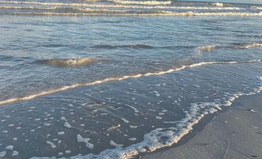 Casa AMUEBLADA frente al mar en venta – Sisal, Yucatán