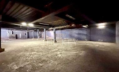 Local Comercial en Venta en Vitacura- La Llaveria
