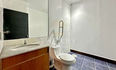 Local Comercial en Venta en Vitacura- La Llaveria