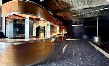 Local Comercial en Venta en Vitacura- La Llaveria