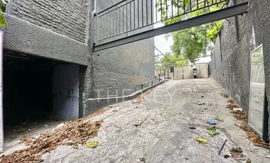 Local Comercial en Venta en Vitacura- La Llaveria