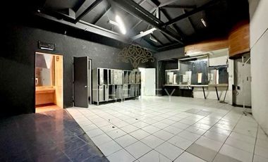 Local Comercial en Arriendo en Vitacura- La Llaveria