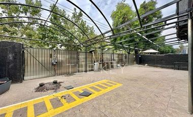 Local Comercial en Arriendo en Vitacura- La Llaveria