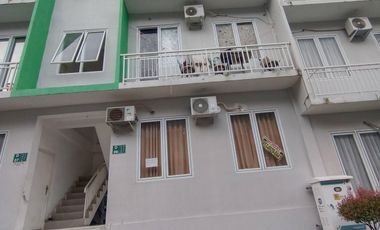 Dijual semi Apartemen Green Valley