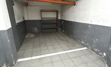 UF 130 Local 1° piso en excelente ubicación, P.de Valdivia esquina Bustos, Providencia