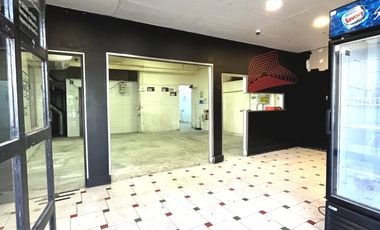 UF 130 Local 1° piso en excelente ubicación, P.de Valdivia esquina Bustos, Providencia