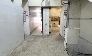 UF 130 Local 1° piso en excelente ubicación, P.de Valdivia esquina Bustos, Providencia