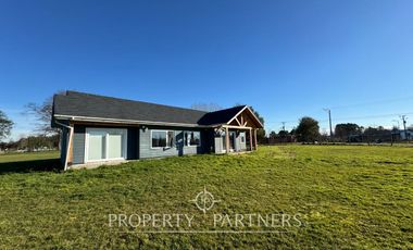 Casa ubicada en condominio consolidado