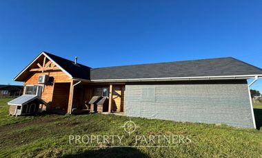 Casa ubicada en condominio consolidado