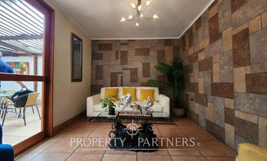 Hermosa y amplia casa en arriendo  con o sin compromiso de compra en Av. Las Palmeras