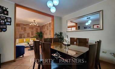 Hermosa y amplia casa en arriendo  con o sin compromiso de compra en Av. Las Palmeras