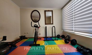 Hermosa y amplia casa en arriendo  con o sin compromiso de compra en Av. Las Palmeras