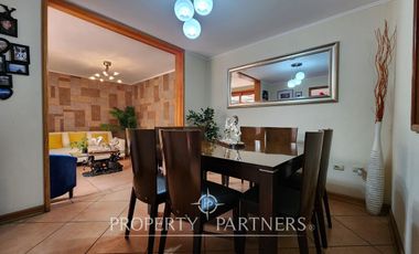 Hermosa y amplia casa en arriendo  con o sin compromiso de compra en Av. Las Palmeras