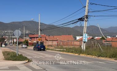 Arriendo Terreno en Esquina altamente transitada