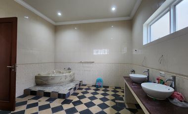 DIJUAL RUMAH MEWAH BUKIT VILLA MAS MAKASSAR DEKAT MALL PANAKKIKANG