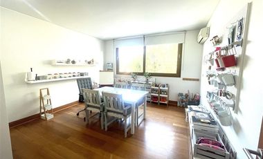 Casa en Arriendo en Elegante casa Mediterranea - Los Nogales