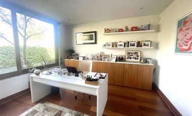 Casa en Arriendo en Elegante casa Mediterranea - Los Nogales