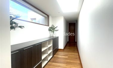 Casa en Arriendo en Elegante casa Mediterranea - Los Nogales