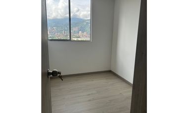 COD: 3500 - Apartamento en arriendo en Itagüí – Piso alto