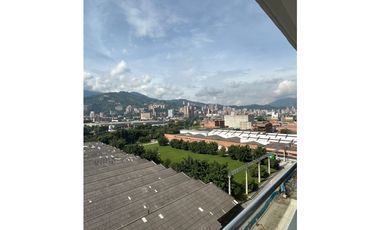 COD: 3500 - Apartamento en arriendo en Itagüí – Piso alto