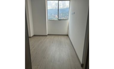 COD: 3500 - Apartamento en arriendo en Itagüí – Piso alto