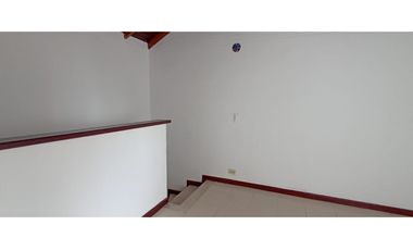 COD: 3397 - Casa en arriendo en unidad cerrada