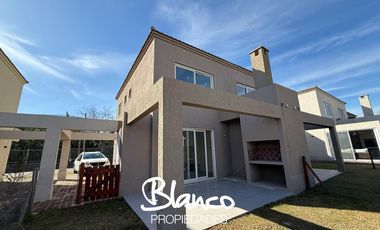 Departamento en Venta en Saravi Village, Pilar, G.B.A. Zona Norte, Argentina